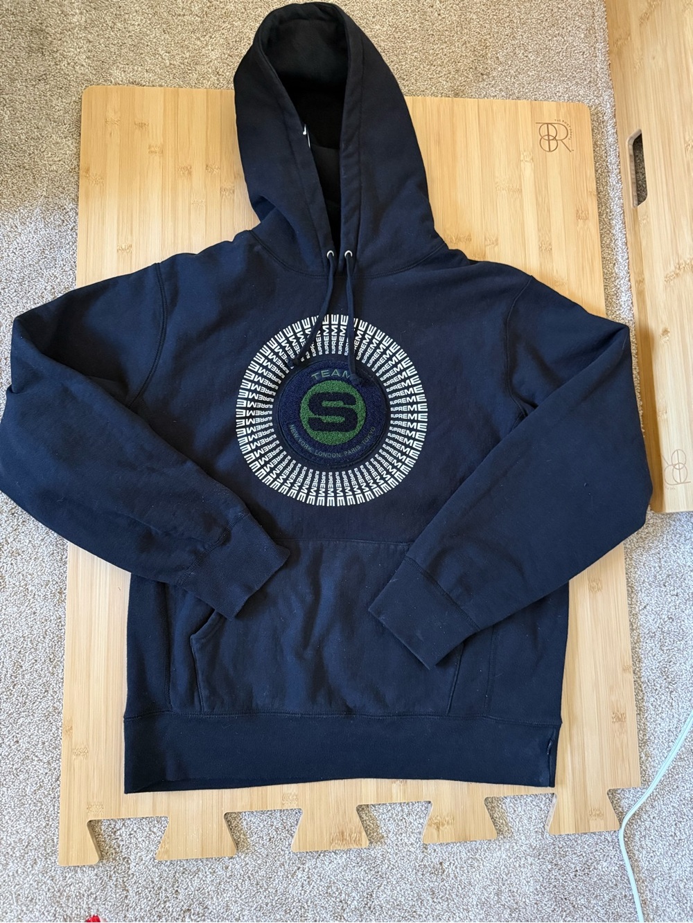 Supreme Team Supreme Black and Green Hooded Pullover Sweatshirt Size L